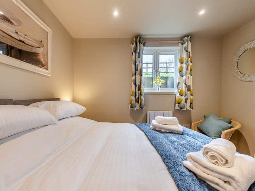 Double bedroom | Swallow Barn, Bantham, Kingsbridge