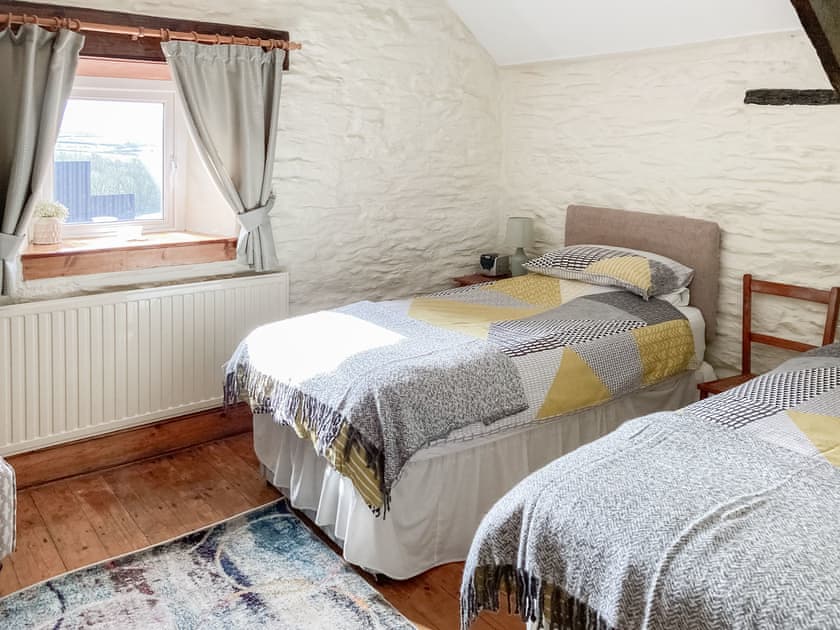 Twin bedroom | Beudy Mawr, Ferwig, near Cardigan