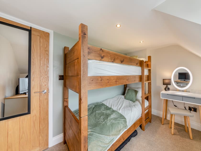 Bunk bedroom | Captain’s Quarters, Teesside