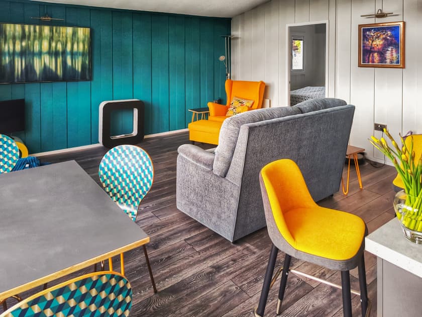 Open plan living space | Ysgubor Lodge, Llanwrin