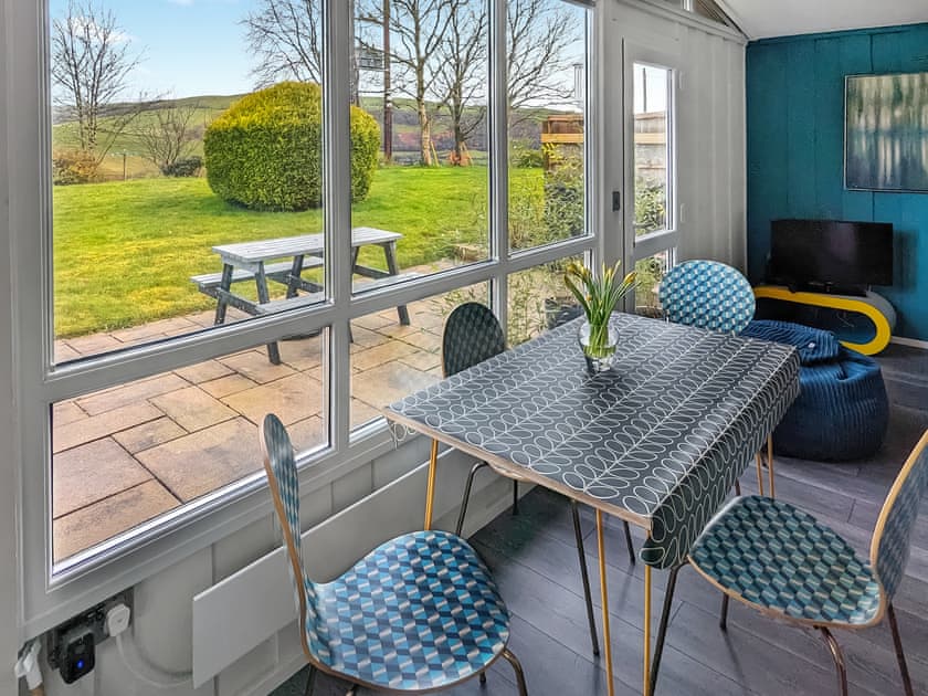 Dining Area | Ysgubor Lodge, Llanwrin