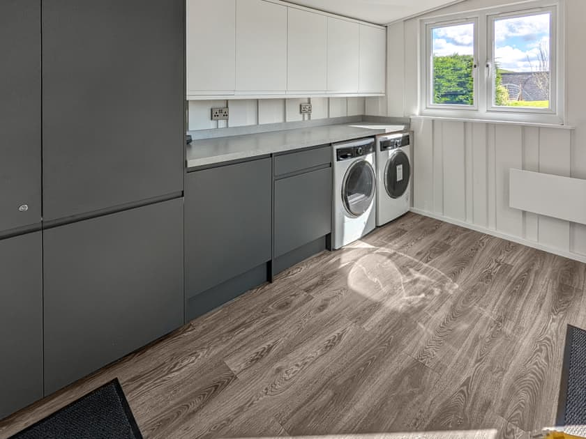 Utility room | Ysgubor Lodge, Llanwrin