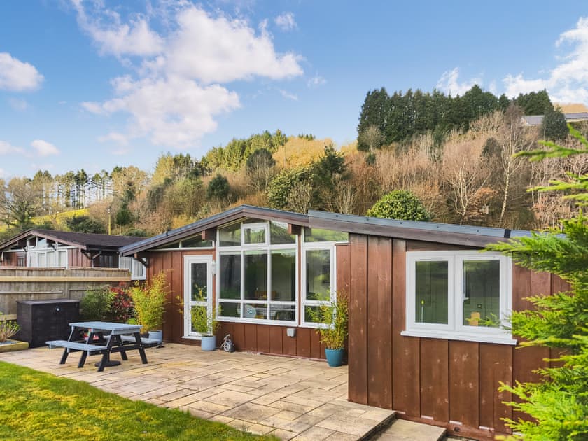 Exterior | Ysgubor Lodge, Llanwrin