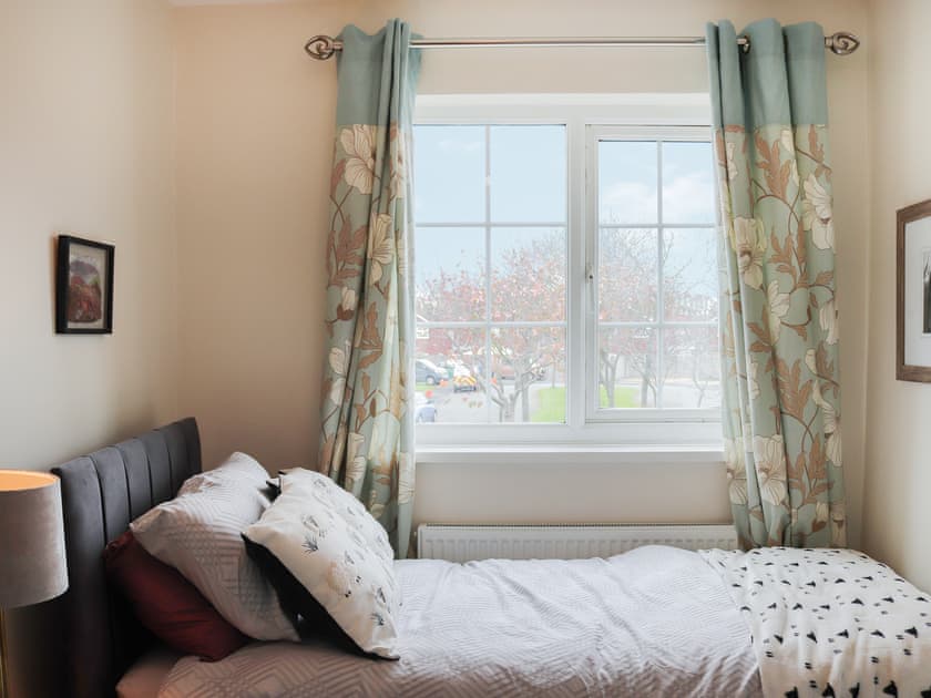 Single bedroom | The Moorings, Rhyl