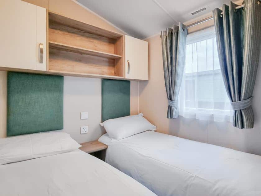 Twin bedroom | Skye, Kelso