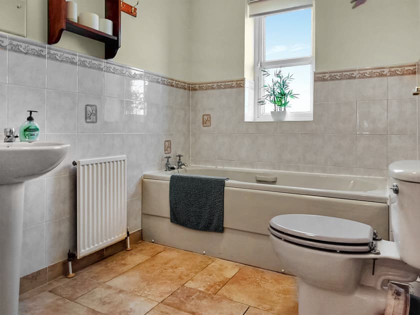 Bathroom | Brompton Lodge, Potter Brompton, Scarborough