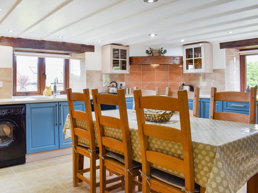 Kitchen/diner | The Imaginary Barn, Hartland