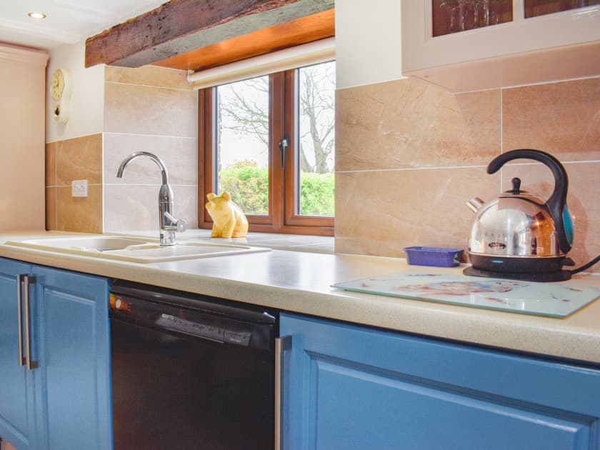 Kitchen/diner | The Imaginary Barn, Hartland