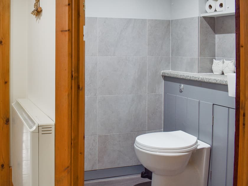 Bathroom | The Imaginary Barn, Hartland
