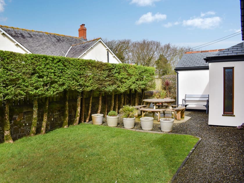 Outdoor area | The Imaginary Barn, Hartland