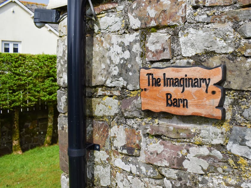 Exterior | The Imaginary Barn, Hartland