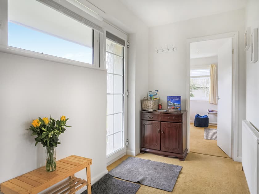 Interior | Sea Breeze, Wembury