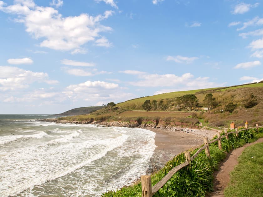 Surrounding area | Sea Breeze, Wembury