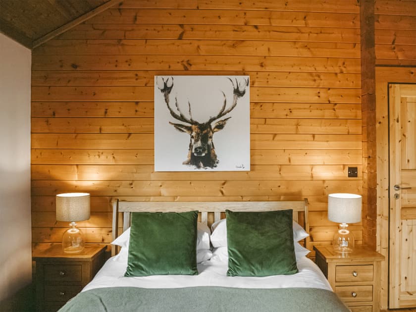 Double bedroom | Rawlsbury Lodge - Brewery Farm Lodges, Ansty, near Dorchester