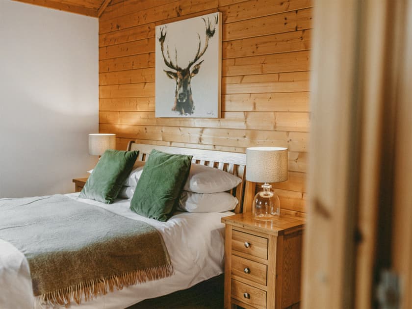 Double bedroom | Rawlsbury Lodge - Brewery Farm Lodges, Ansty, near Dorchester