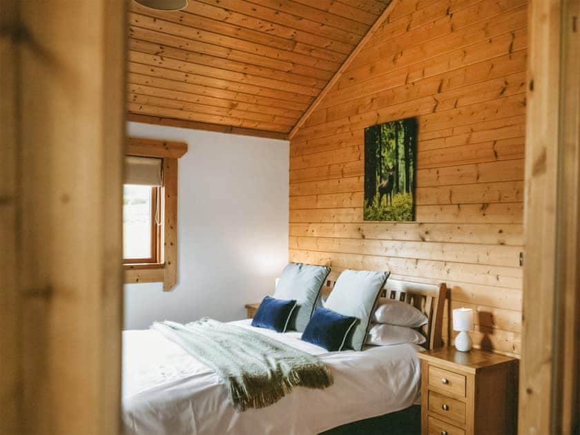 Double bedroom | Henning Lodge - Brewery Farm Lodges, Ansty, near Dorchester