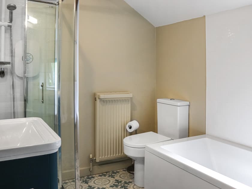 Bathroom | Bron Madog, Minffordd, near Porthmadog