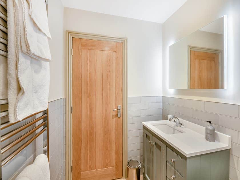 Bathroom | Broxa - Derwent House Apartments, Scarborough