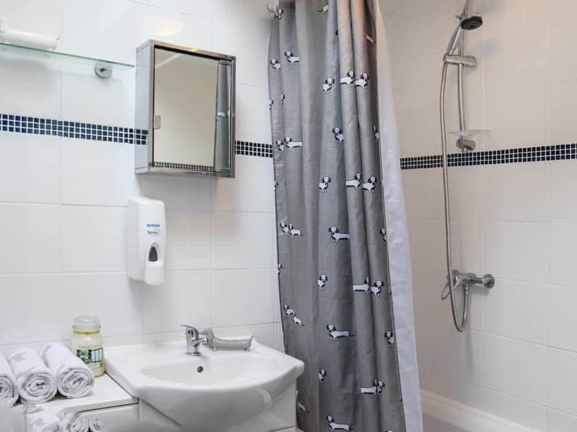 Bathroom | Chapel Street Cottage, Amlwch