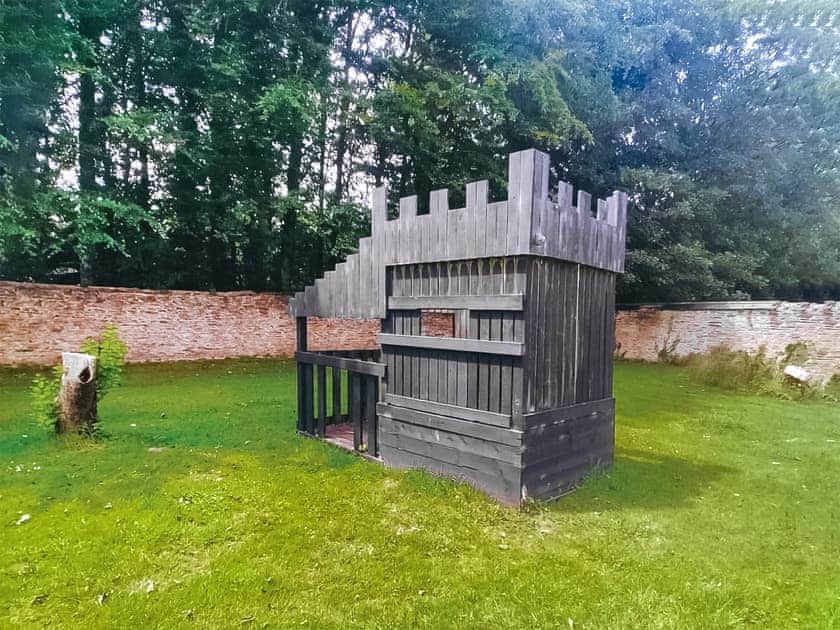 Outdoor area | The Popples, Ivybridge