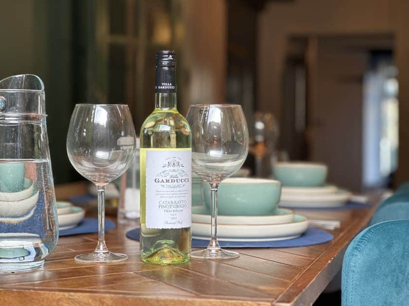 Kitchen/diner | Snowdrop Cottage, Welburn, near York