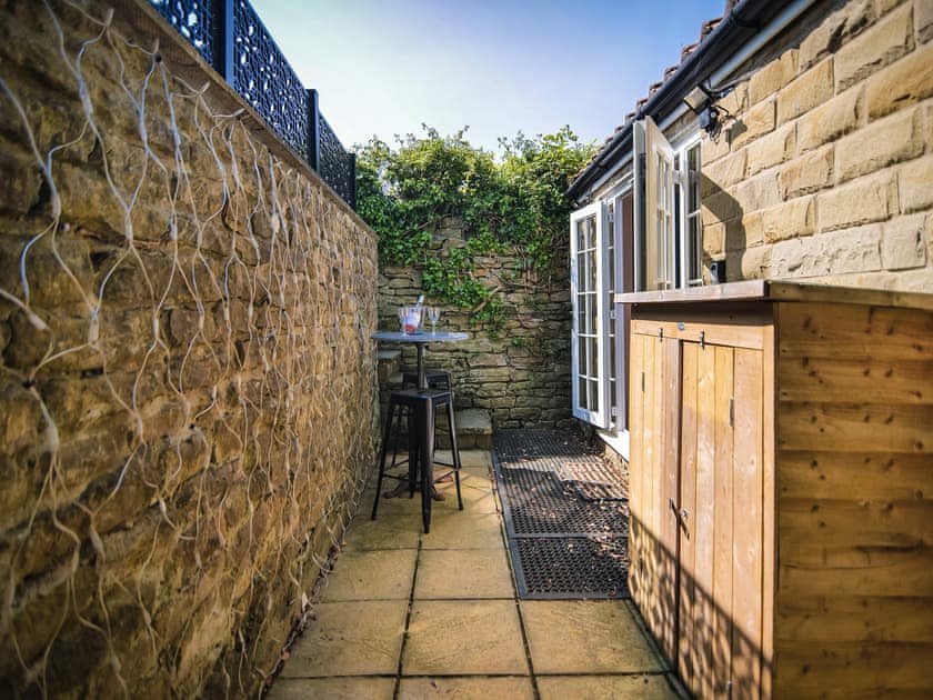 Outdoor area | Snowdrop Cottage, Welburn, near York