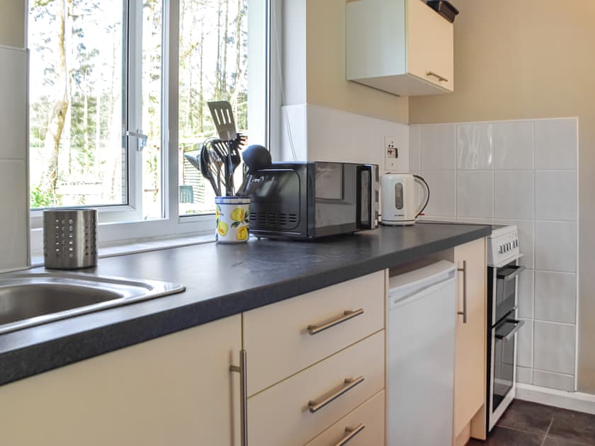 Kitchen | Beachside, Llansteffan