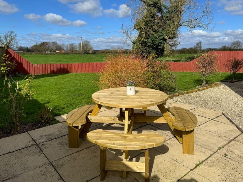 Sitting-out-area | Brookfields, Slingsby, near Malton