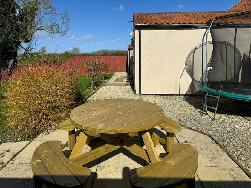 Sitting-out-area | Brookfields, Slingsby, near Malton