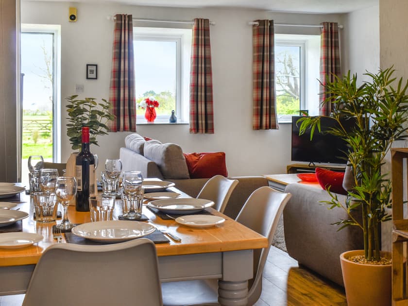 Open plan living space | The Granary - Reach Court Cottages, St. Margaret’s, near Dover