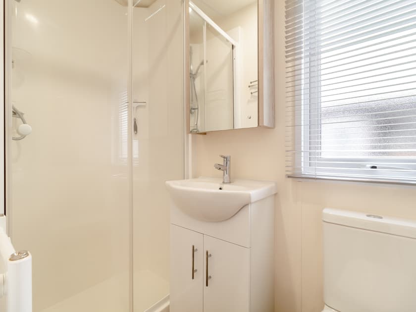 Bathroom | Osprey 52, Saxmundham