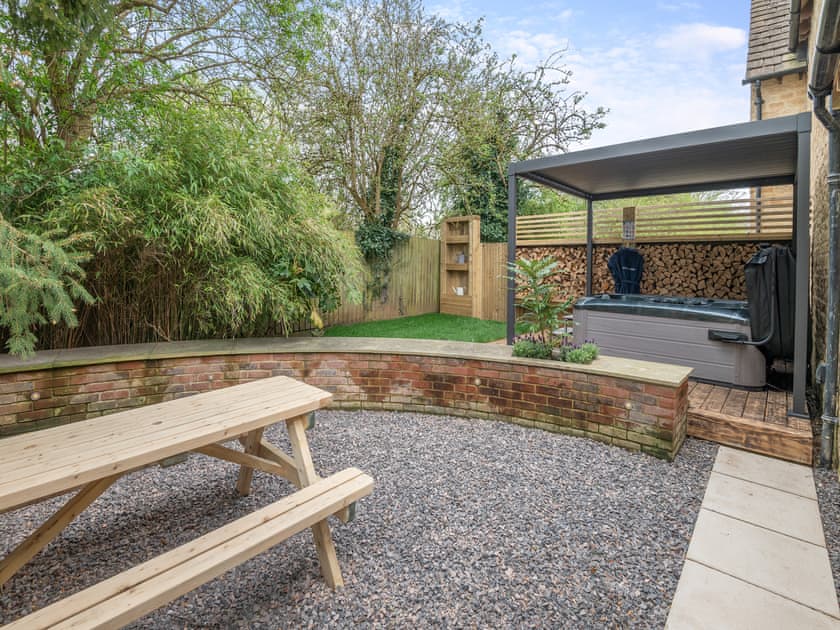 Garden | Wisteria Cottage, South Cerney, near Cirencester