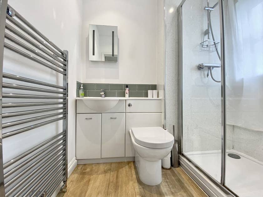 Shower room | The Annexe at Woodside, Kimpton near Andover
