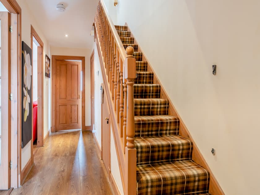 Hallway | Clunnie Mor - Allt Mor Cottages, Aviemore