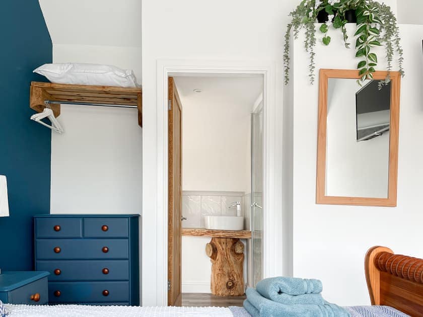 Double bedroom | Holly Cottage, Ashover, near Matlock.