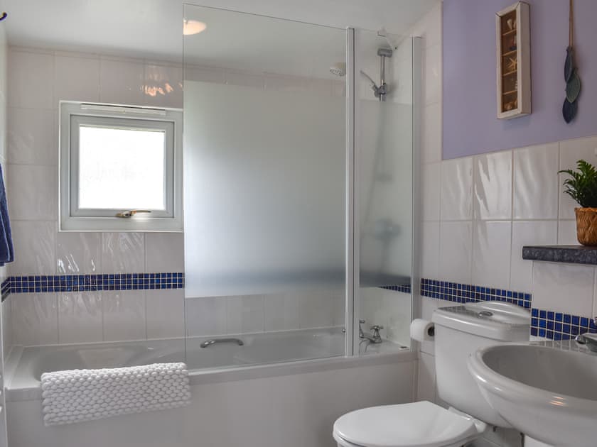 Bathroom | Seapool Retreat, Westward Ho