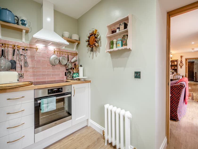Kitchen | Mill Hill Cottage - Mill Hill and Barjols Holidays, Lamington, near Biggar