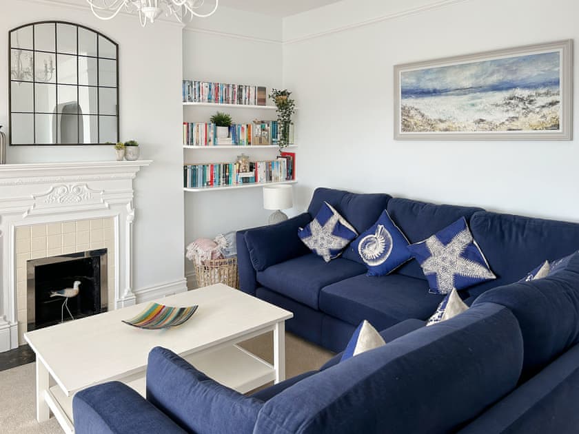 Living room/dining room | Anchor Loft, Fowey