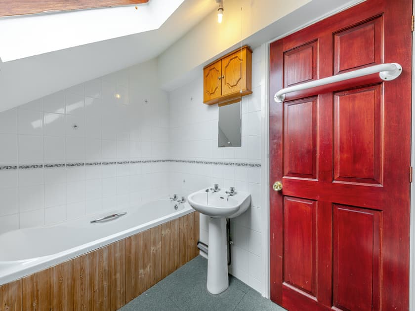 Bathroom | Stenson Hill Farm - Stenson Hill Farm, Stenson, near Derby