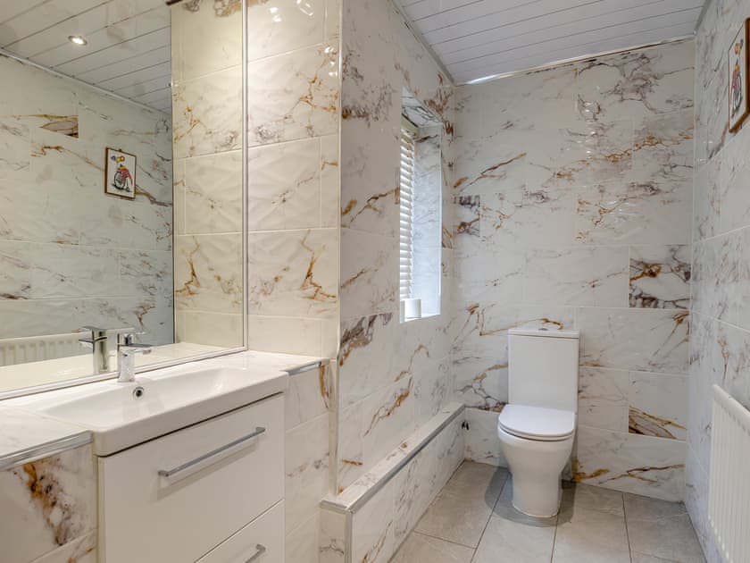 Bathroom | Stenson Hill Farm - Stenson Hill Farm, Stenson, near Derby