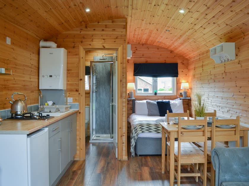 Open plan living space | Lancaster - Ye Old Red Lion Holidays, Holme upon Spalding Moor, near York