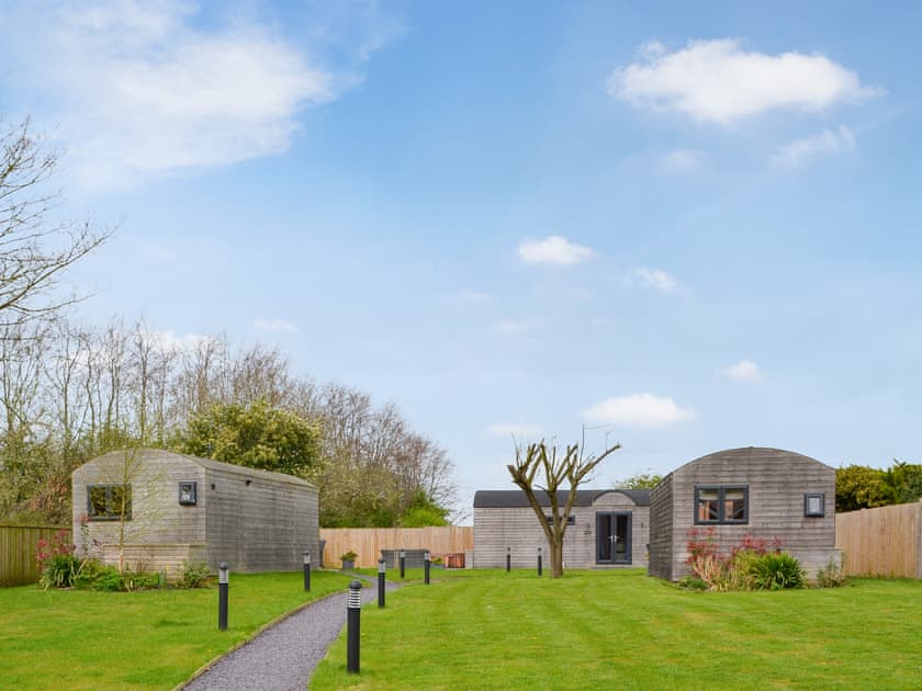 Outdoor area | Lancaster - Ye Old Red Lion Holidays, Holme upon Spalding Moor, near York