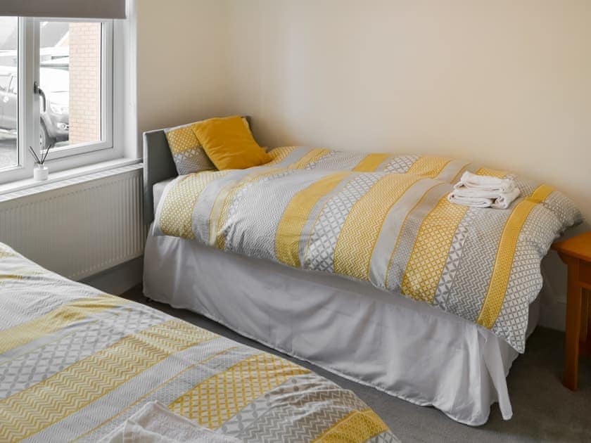 Twin bedroom | Carolyn House, Ellington, near Cresswell