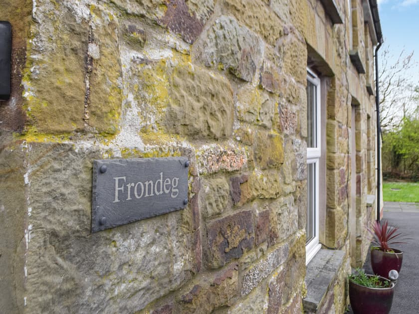 Exterior | Frondeg, Tanygroes