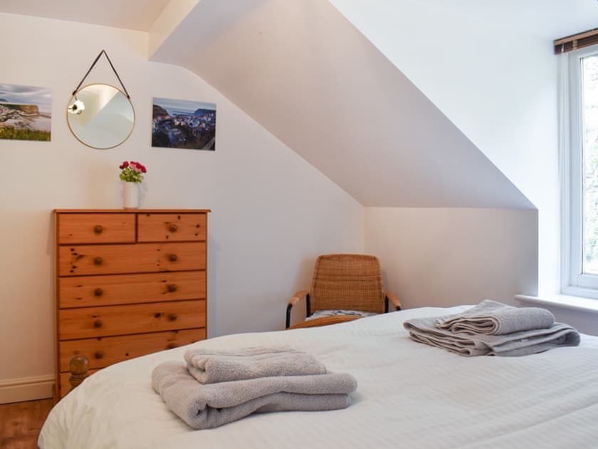 Double bedroom | Pilot Me Cottage, Staithes