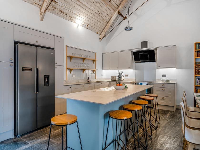 Kitchen/diner | Milkman’s Barn - Woodend Farm, Huntley