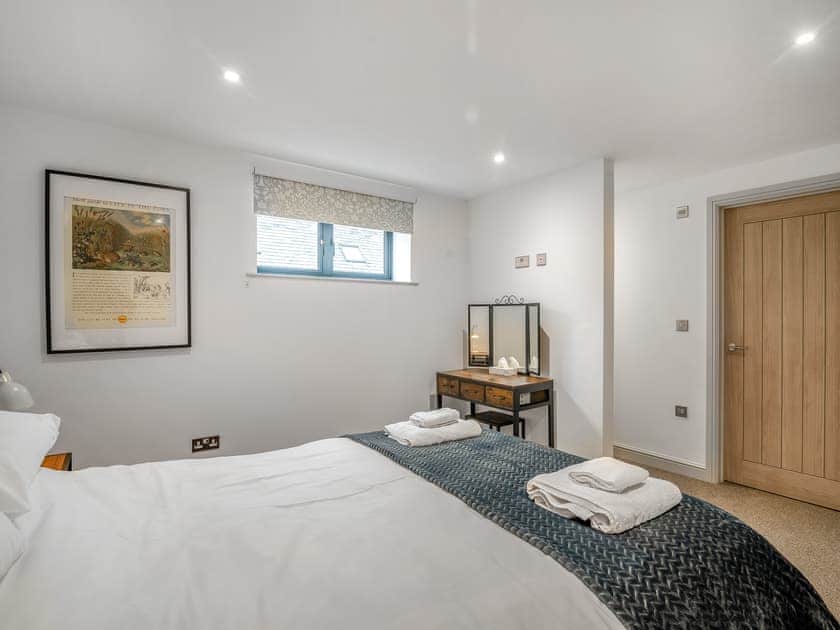 Double bedroom | Milkman’s Barn - Woodend Farm, Huntley