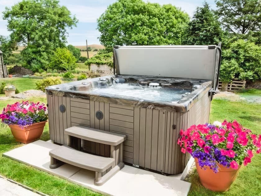 Hot tub | Berthryhs, Blaenplwyf, near Aberystwyth