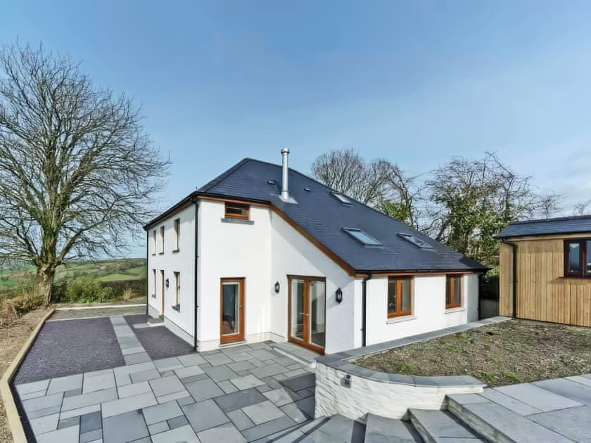 Exterior | Ael y Bryn, Llandysul