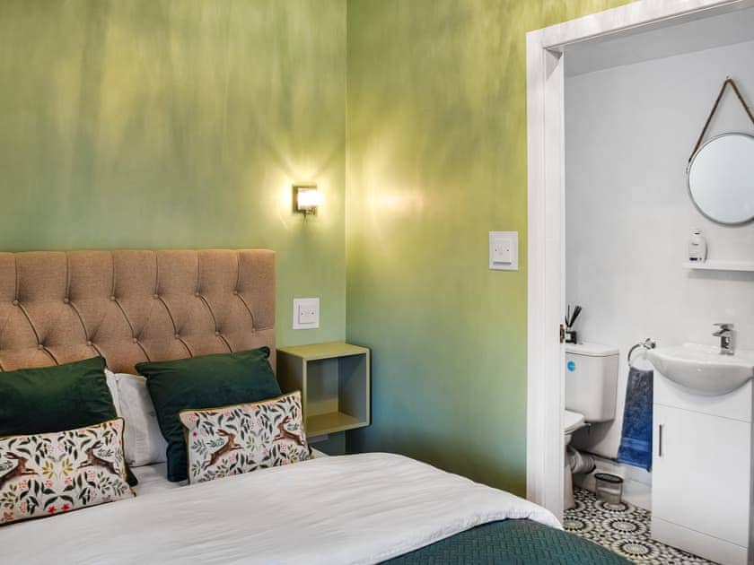 Double bedroom | Dove House, Hollingworth